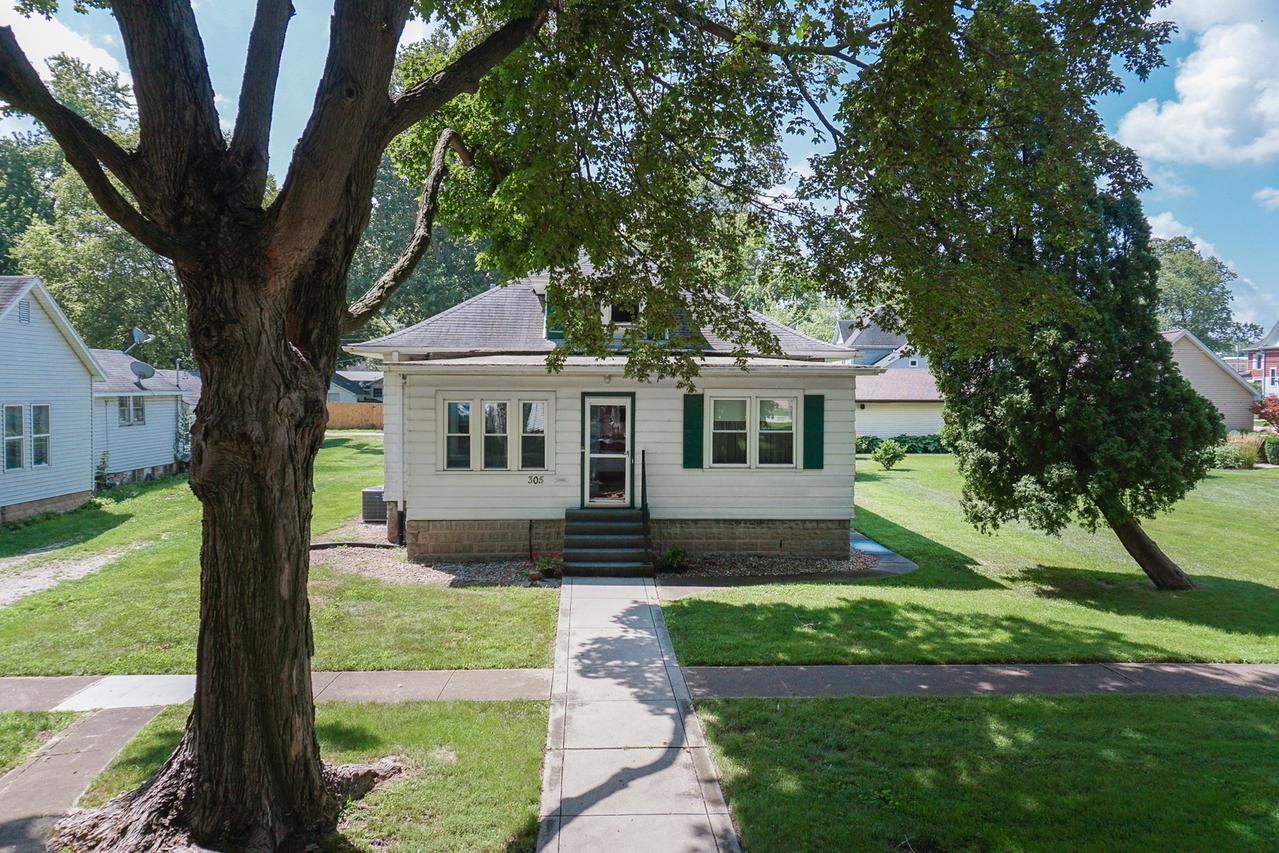 305 E Ash St., Fairbury, IL 61739