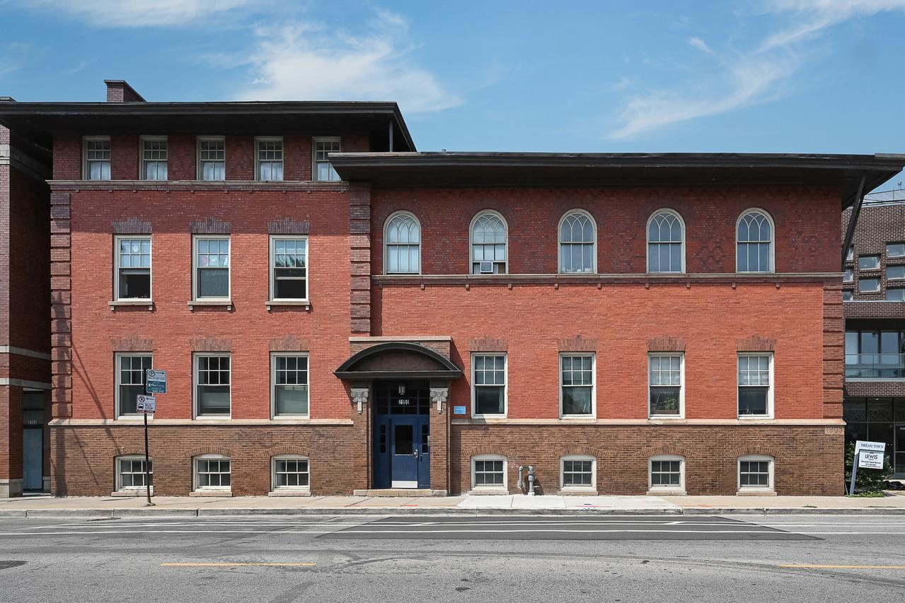 2150 W North Ave. #4, Chicago, IL 60647