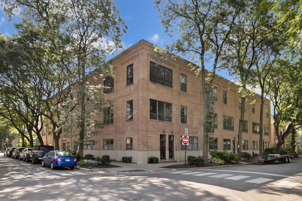 1323 W Belden Ave. #E1, Chicago, IL 60614