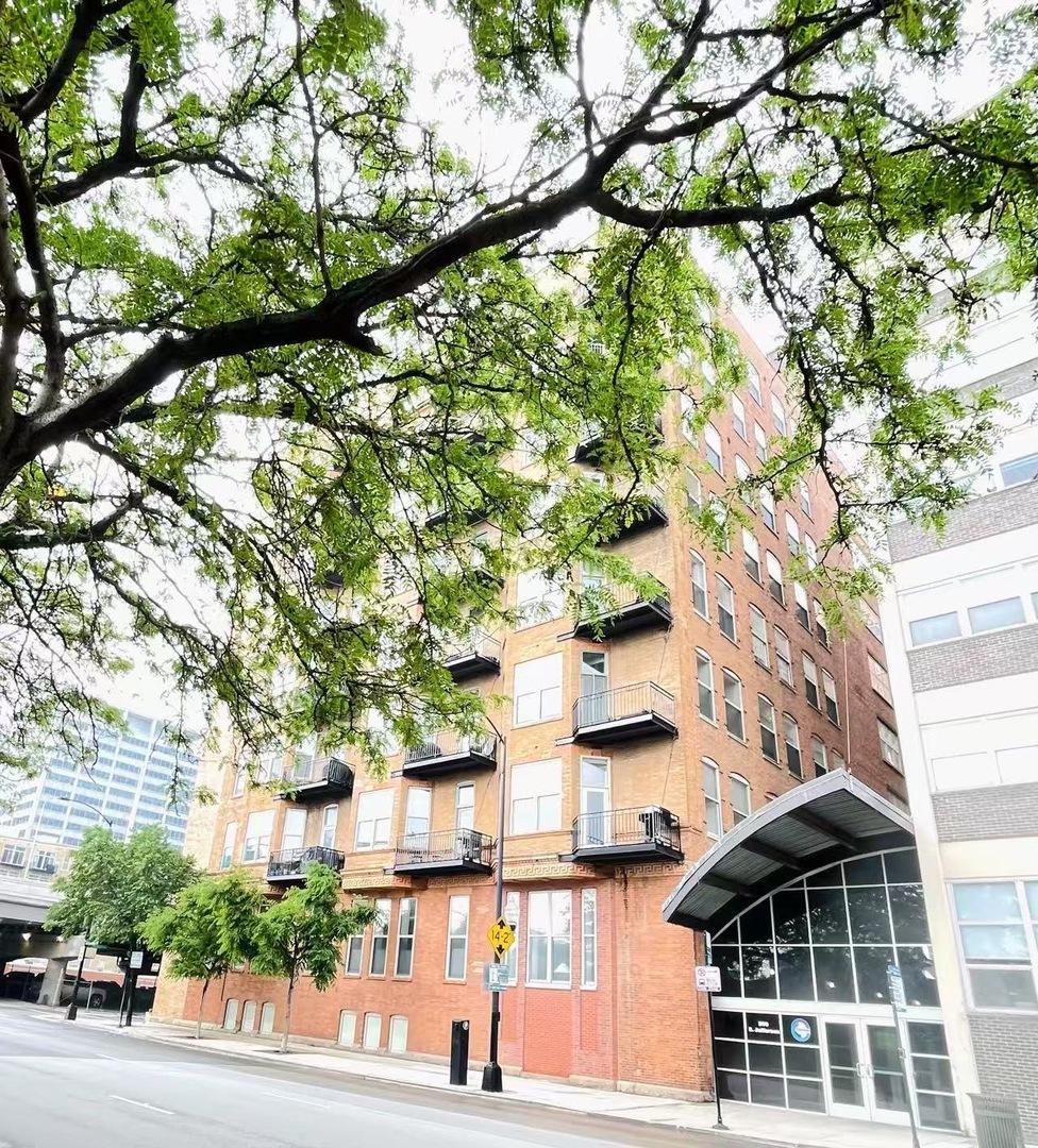 500 S Clinton St. #243, Chicago, IL 60607
