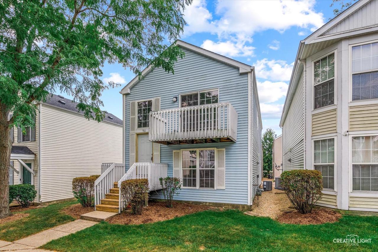 911 Symphony Dr., Aurora, IL 60504