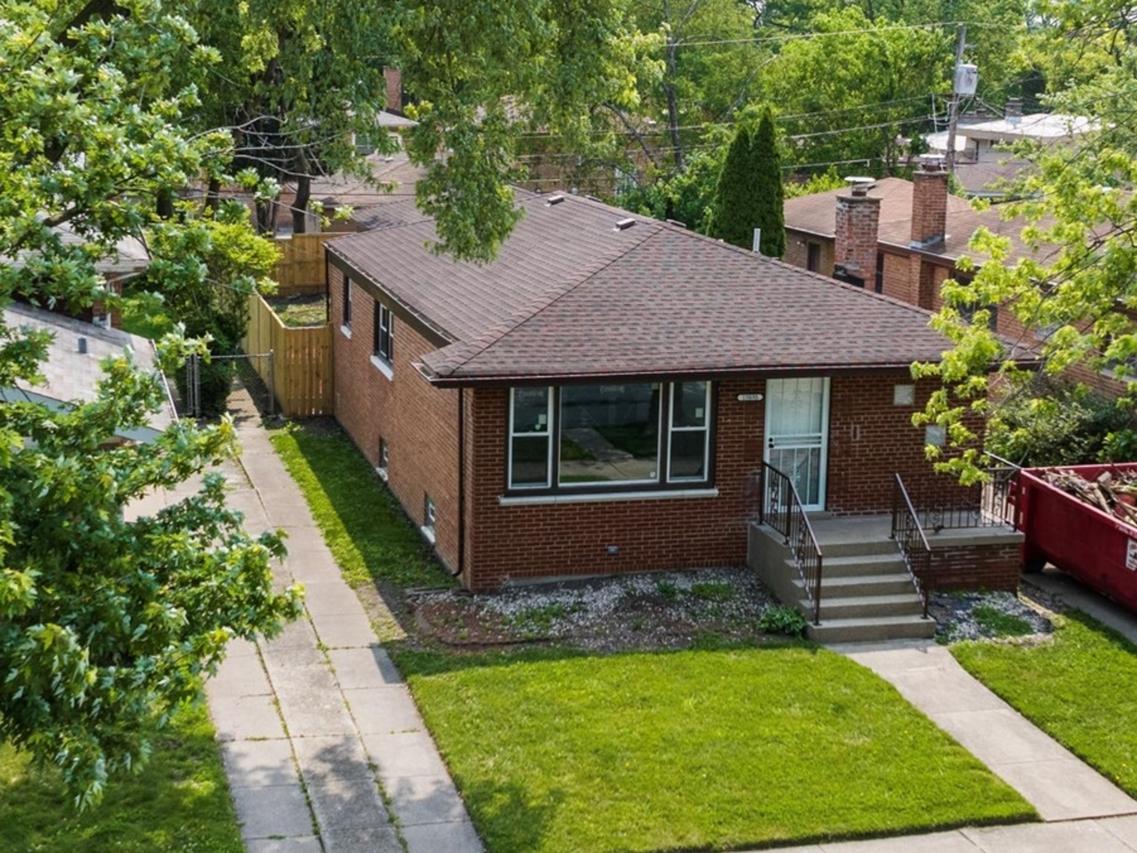 15035 Evers St., Dolton, IL 60419