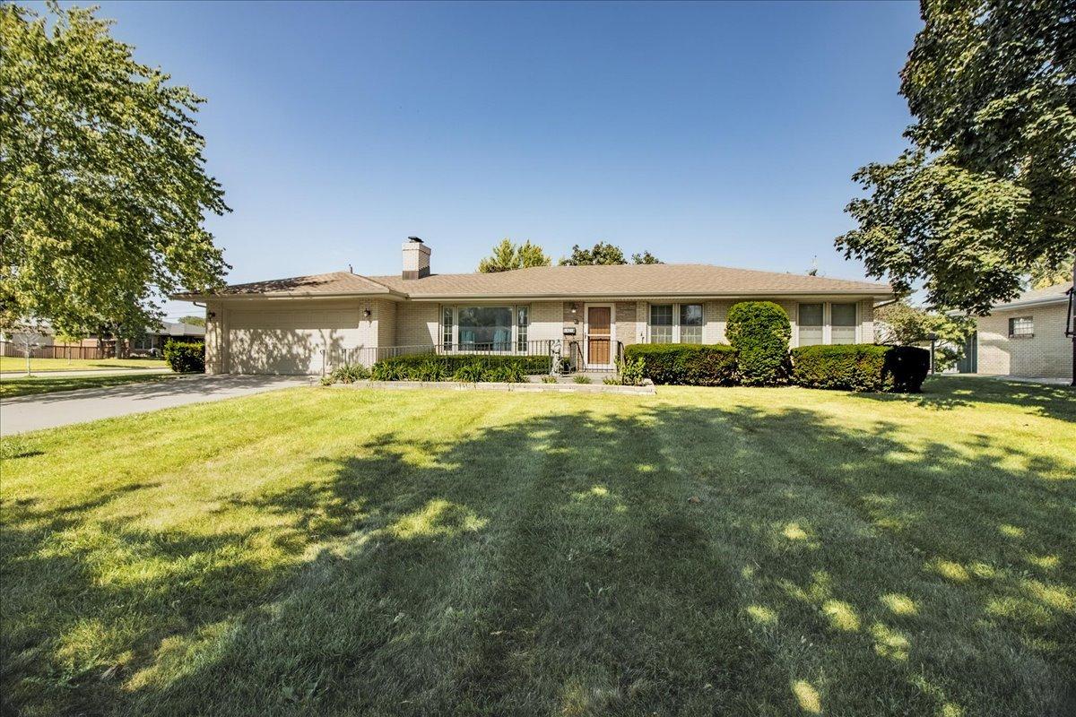 1621 Mayfield Ave., Joliet, IL 60435