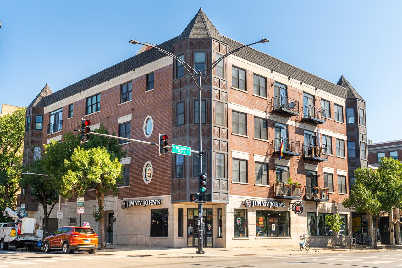 4603 N Racine Ave. #403, Chicago, IL 60640
