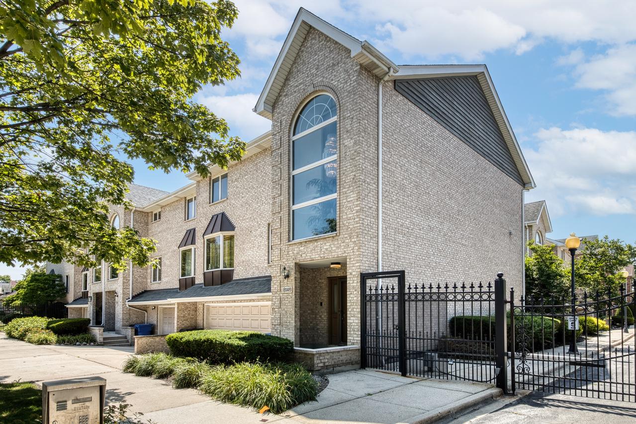 8146 S Prairie Park Pl., Chicago, IL 60619