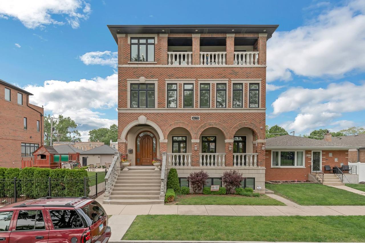 4179 S Lowe Ave., Chicago, IL 60609