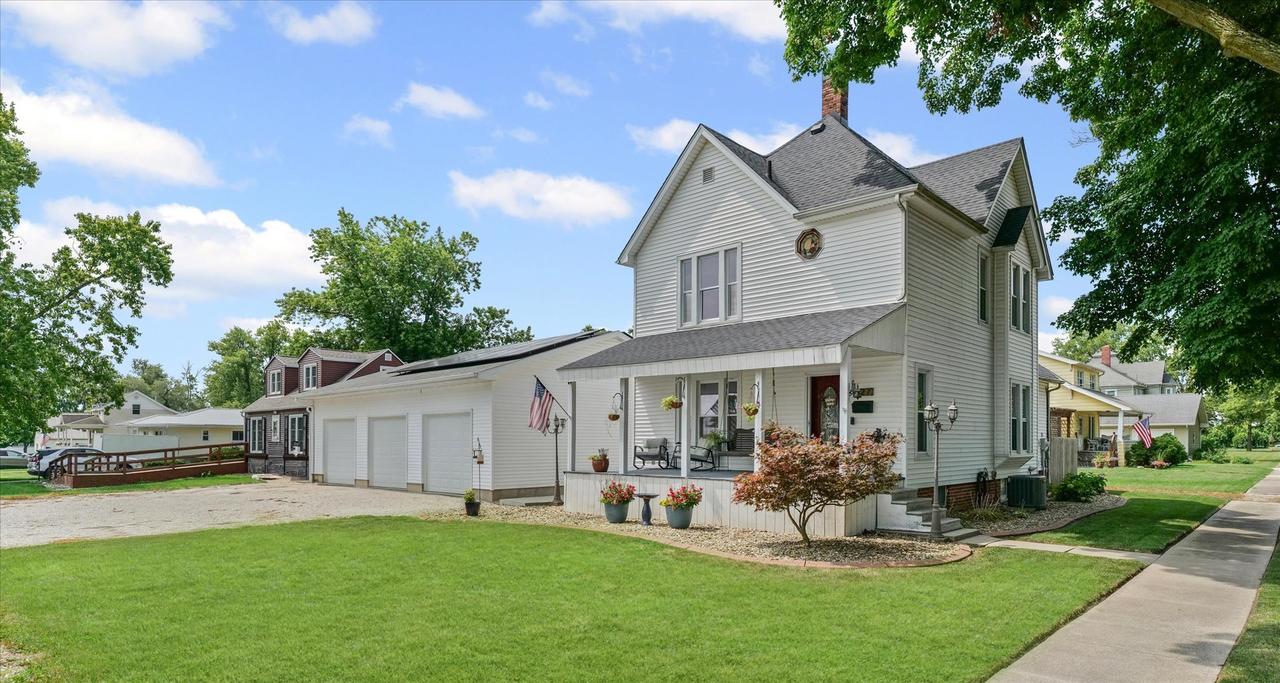 127 N Guthrie St., Gibson City, IL 60936