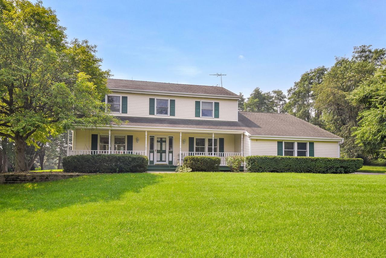 41W235 Dillonfield Dr., Elburn, IL 60119