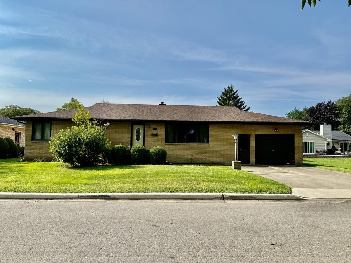 1432 23rd St., Peru, IL 61354