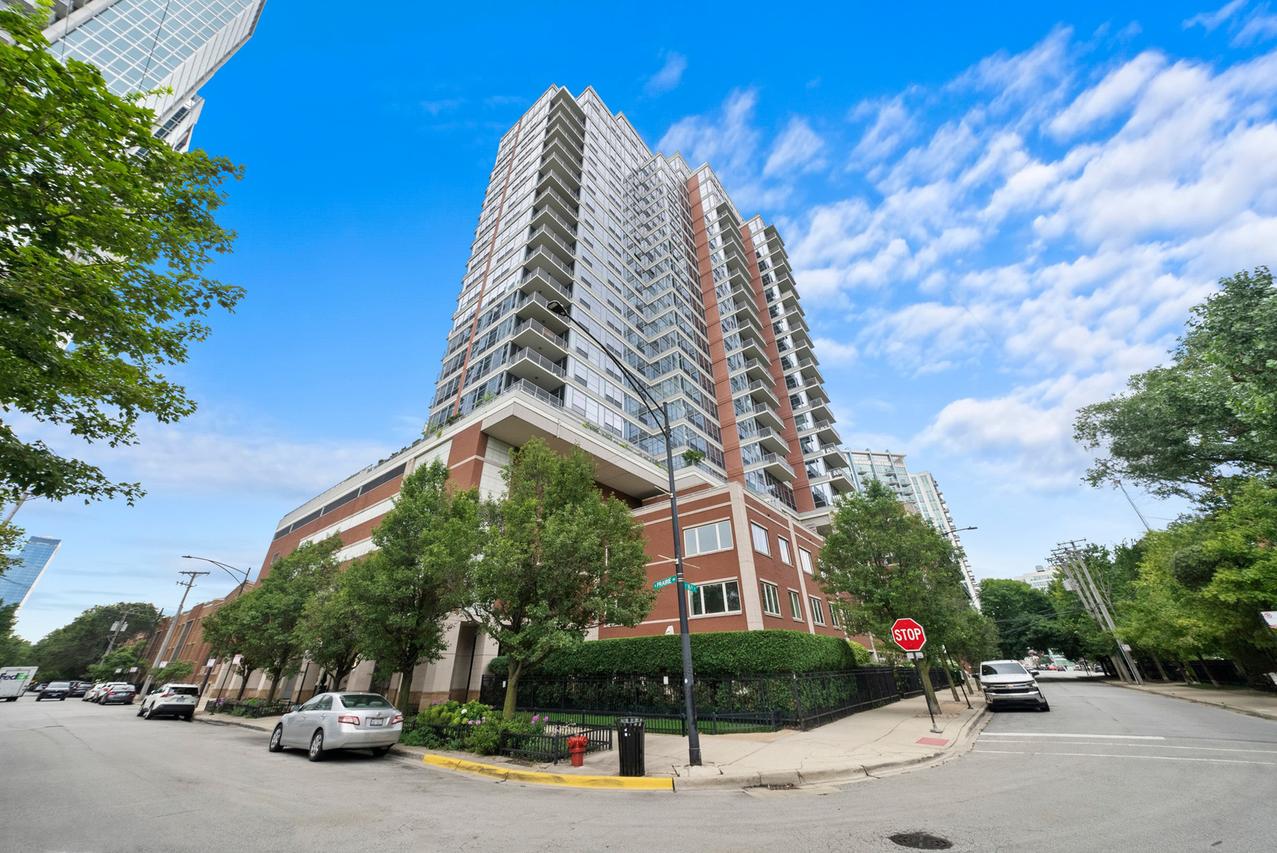 1600 S Prairie Ave. #1507, Chicago, IL 60616