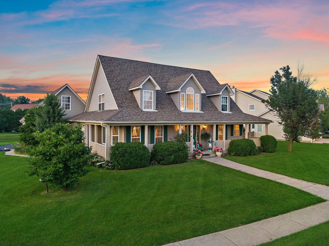 120 Jack Dylan Dr., Hampshire, IL 60140