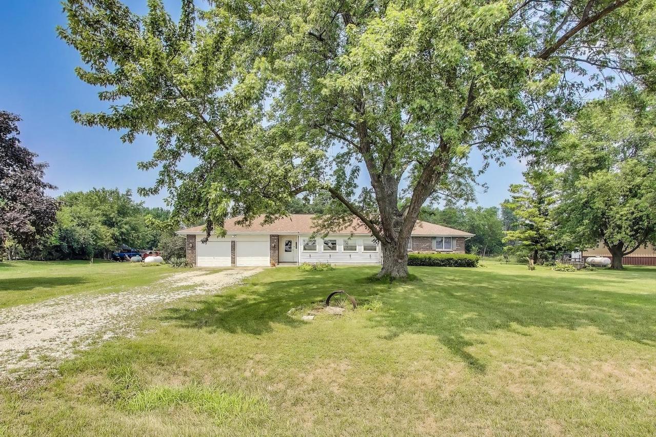 7008 W Kennedy Rd., Peotone, IL 60468