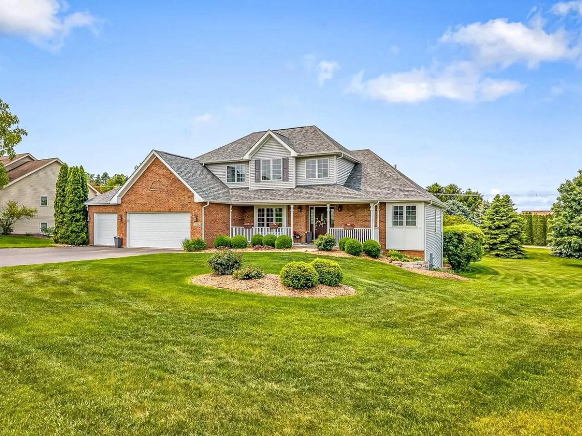 11546 Ridgecrest Dr., Roscoe, IL 61073