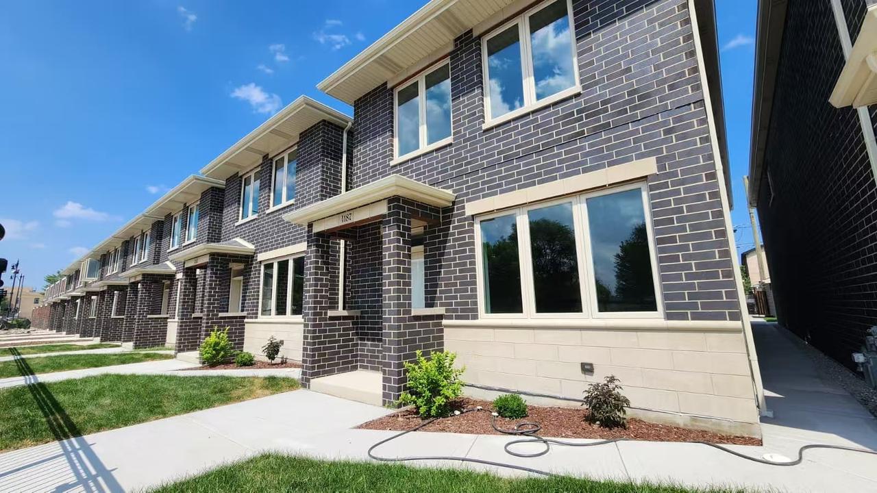 4177 S Halsted St., Chicago, IL 60609