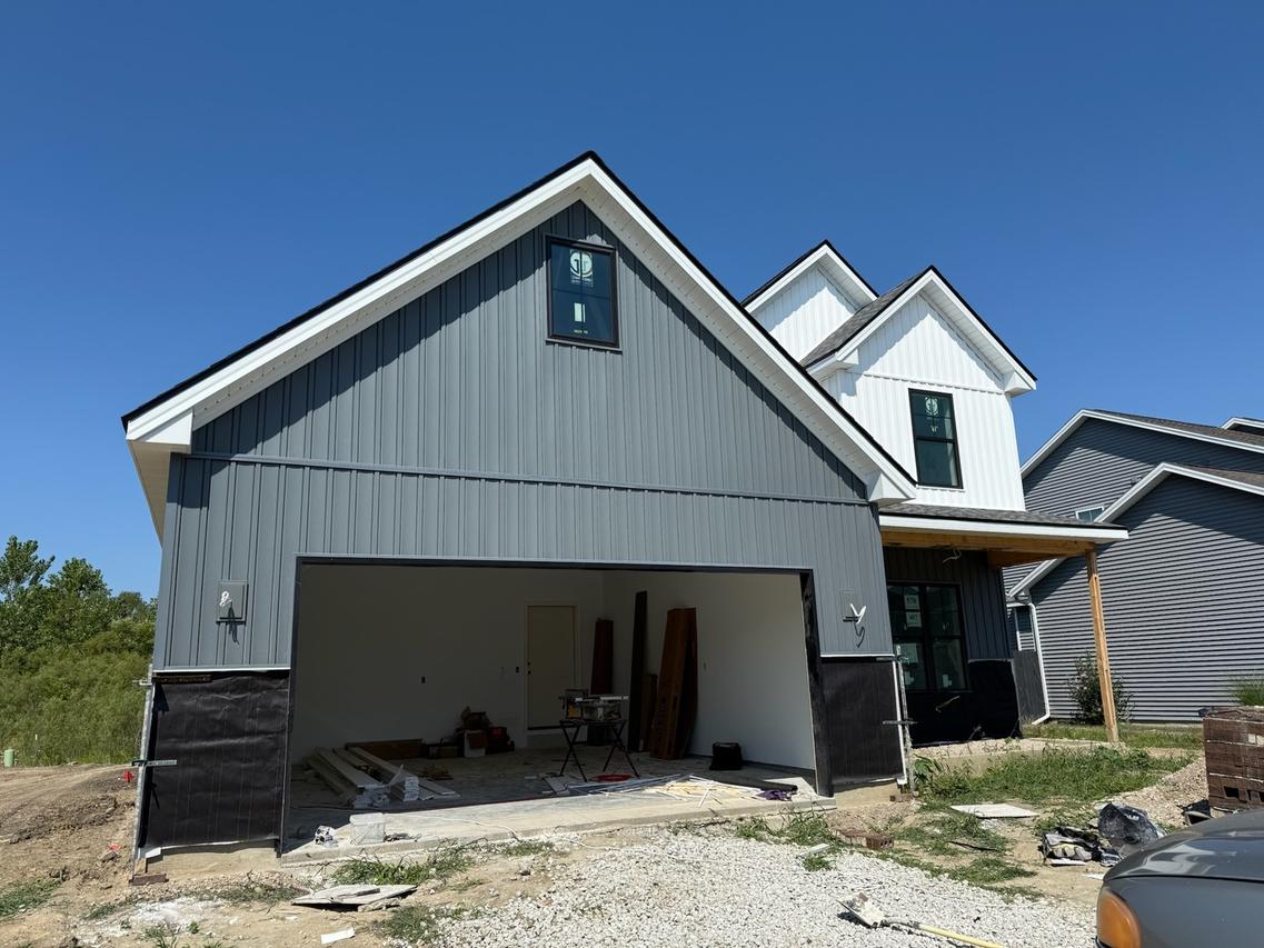 407 Harpers Ferry, Savoy, IL 61874