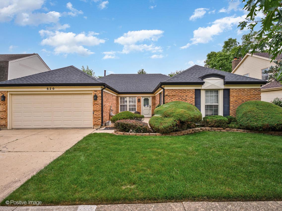 620 Cobblestone Ln., Buffalo Grove, IL 60089