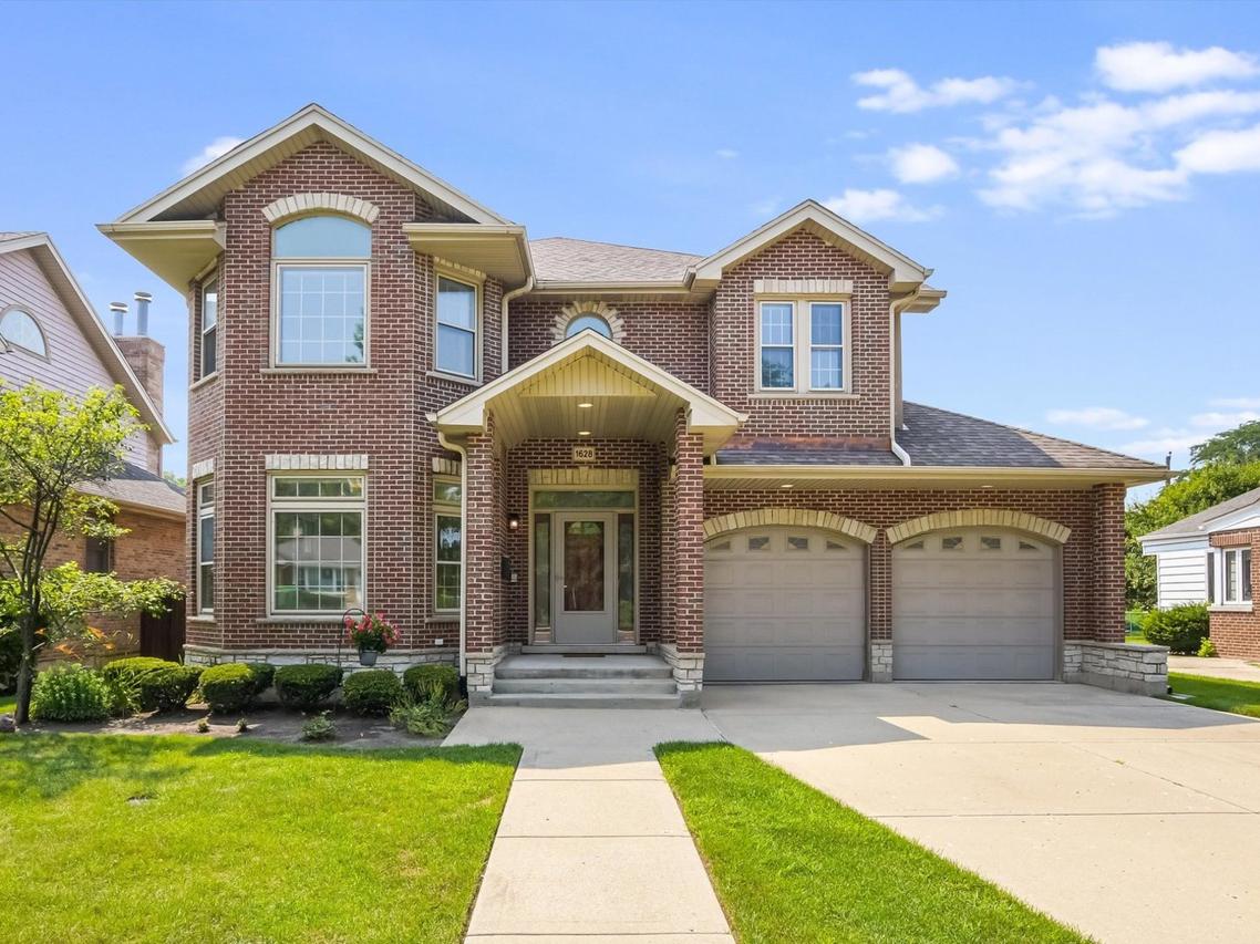 1628 S Cumberland Ave., Park Ridge, IL 60068