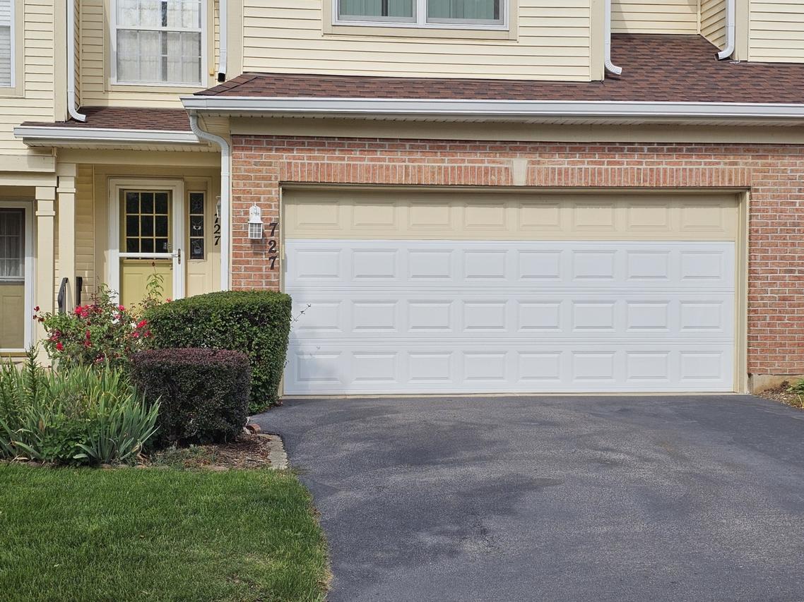 727 Littleton Tr., Elgin, IL 60120