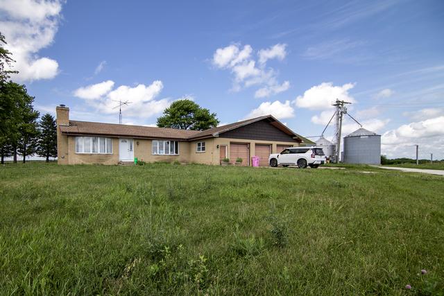 3740 N 1300e Rd., Kempton, IL 60946