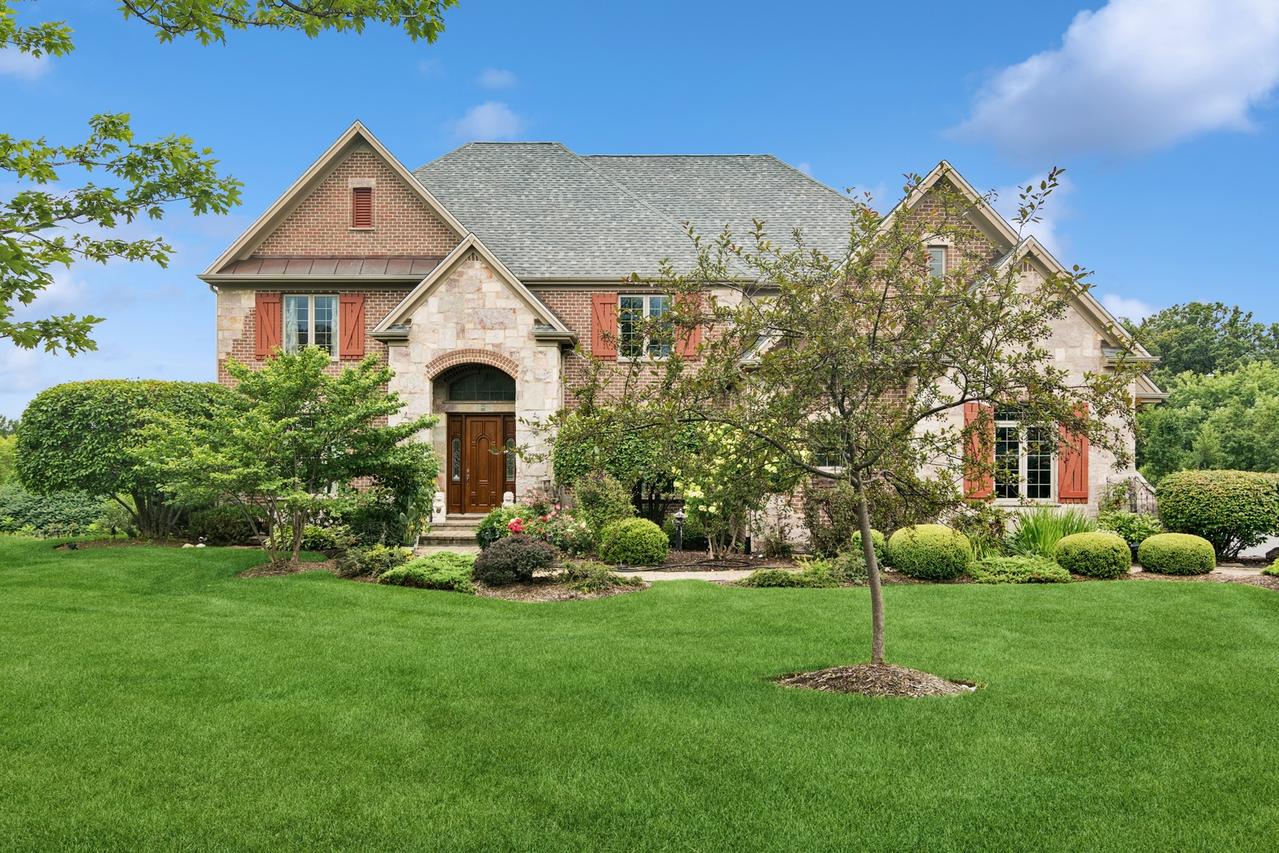 22292 N Prairie Ln., Kildeer, IL 60047