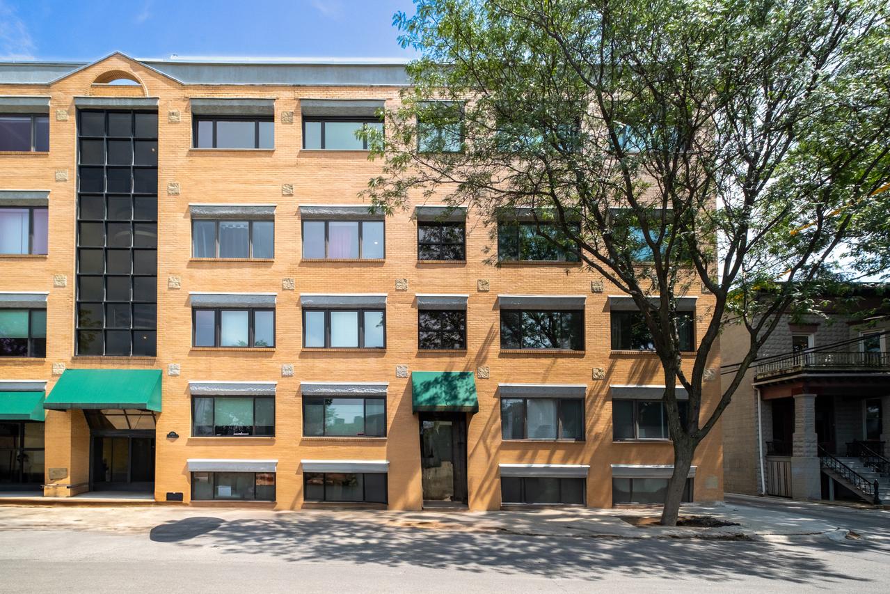 4747 N Artesian Ave. #2S, Chicago, IL 60625