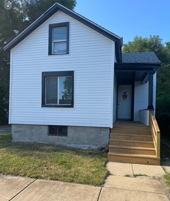 608 Front St., Aurora, IL 60505