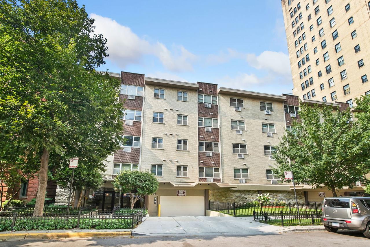 420 W Aldine Ave. #426, Chicago, IL 60657