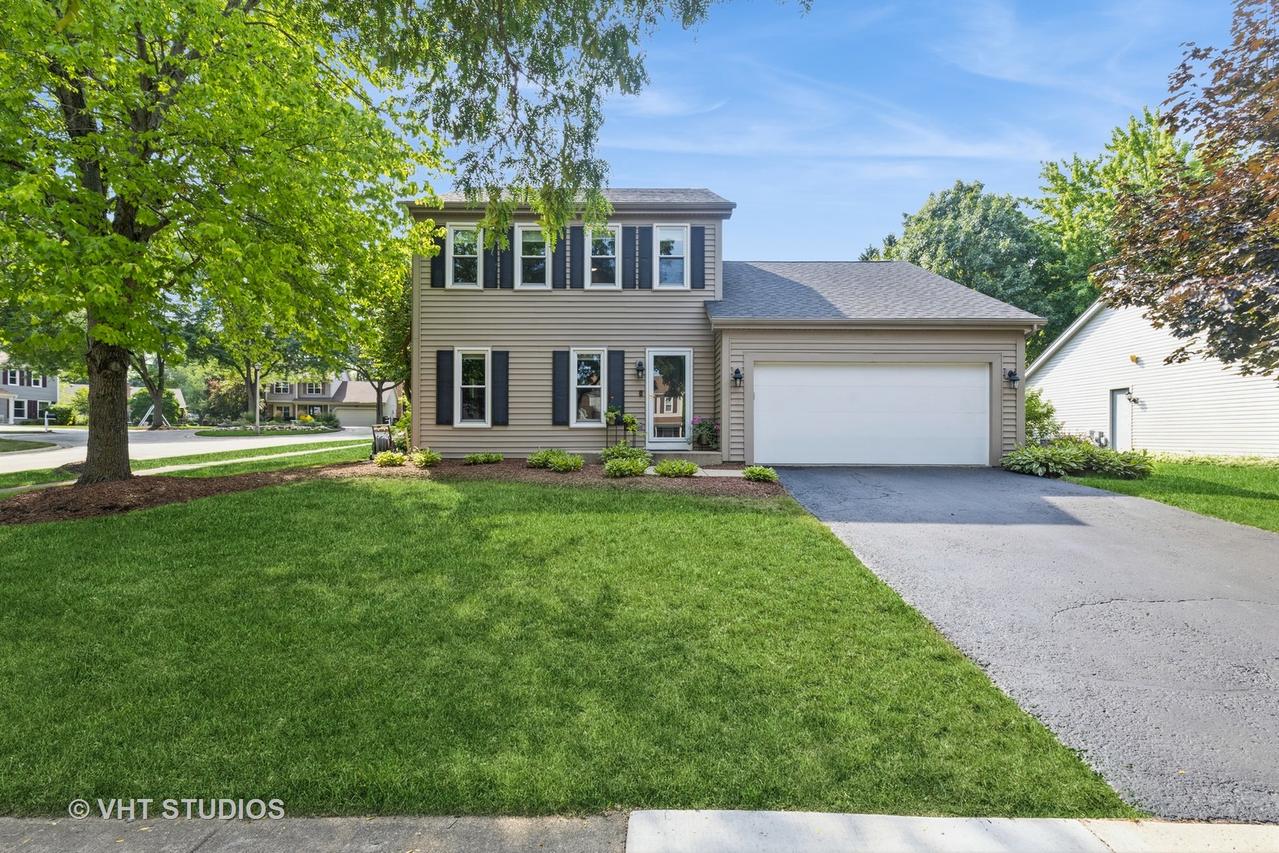 317 Old Hunt Rd., Fox River Grove, IL 60021