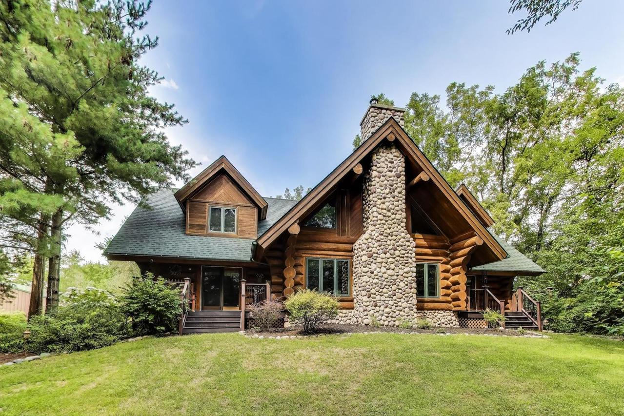 19542 Bauer Rd., Custer Park, IL 60481