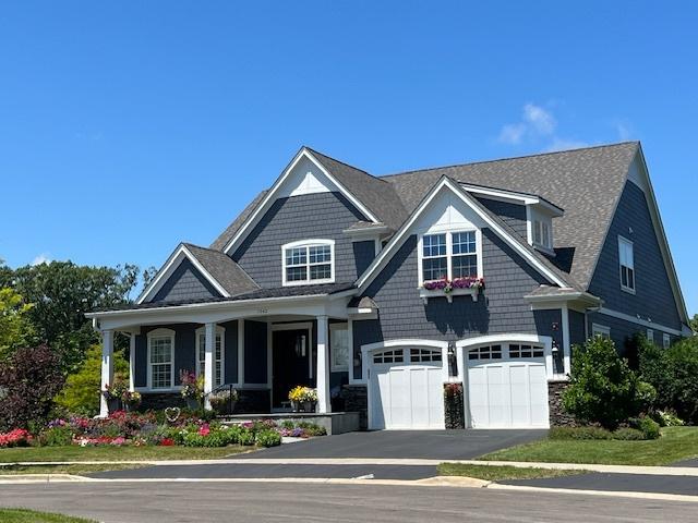 1542 Woodview Ln., Northbrook, IL 60062