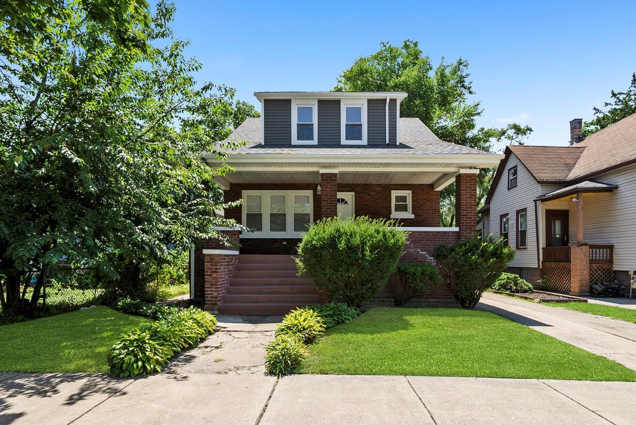 317 E 136th Pl., Chicago, IL 60827