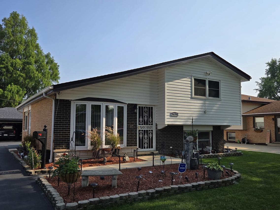 3636 152nd Pl., Midlothian, IL 60445