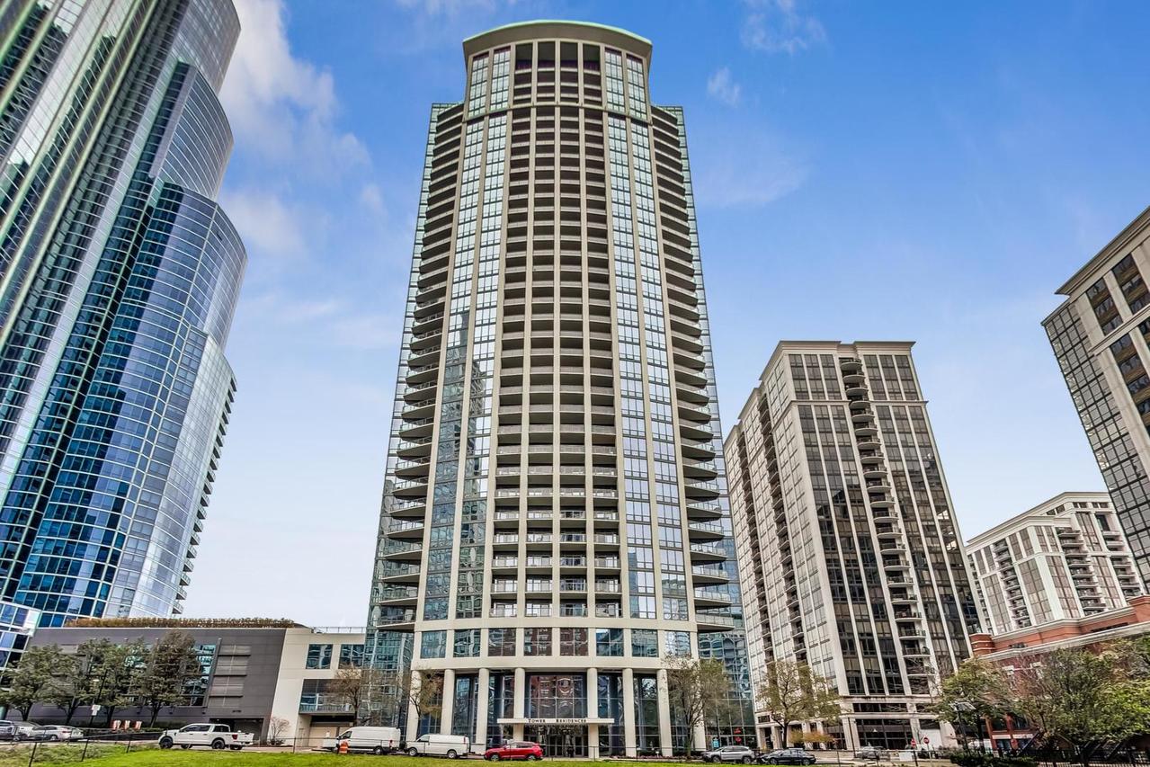 1235 S Prairie Ave. #1507, Chicago, IL 60605