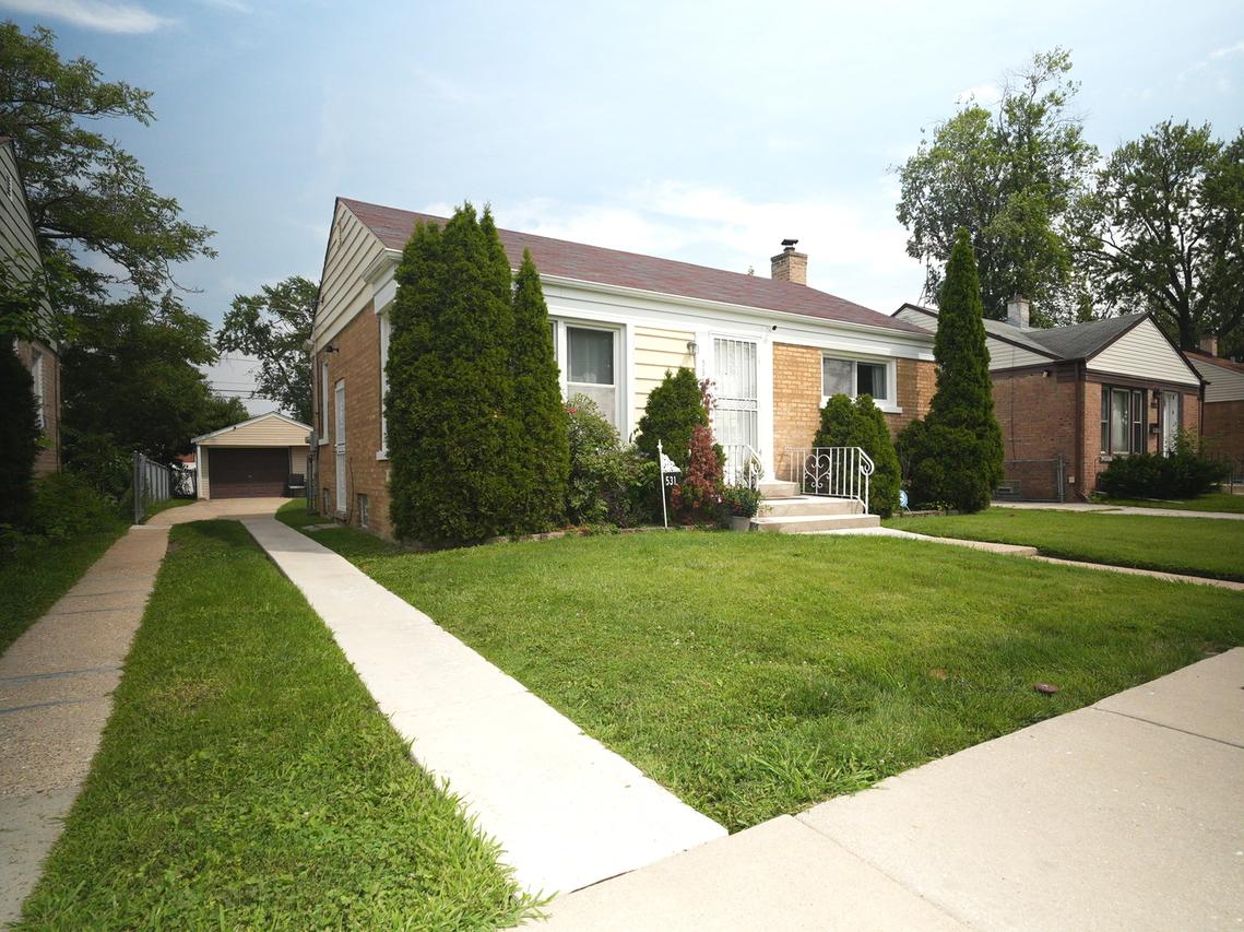 531 48th Ave., Bellwood, IL 60104