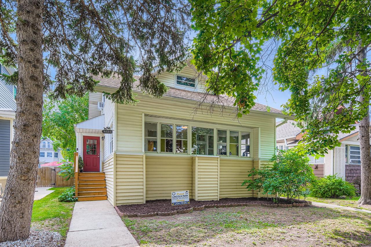 4121 N Leamington Ave., Chicago, IL 60641