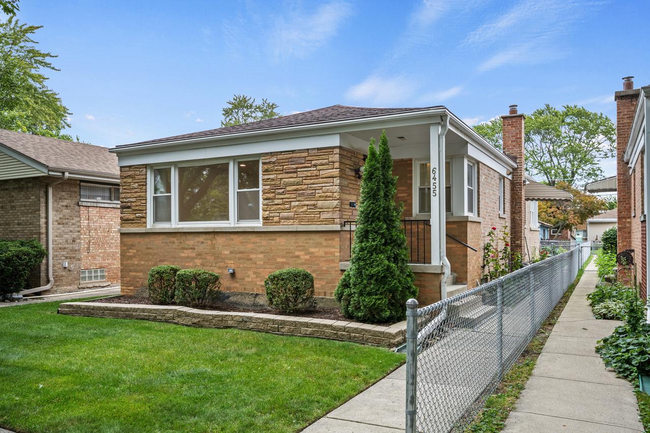 6455 N Albany Ave., Chicago, IL 60645