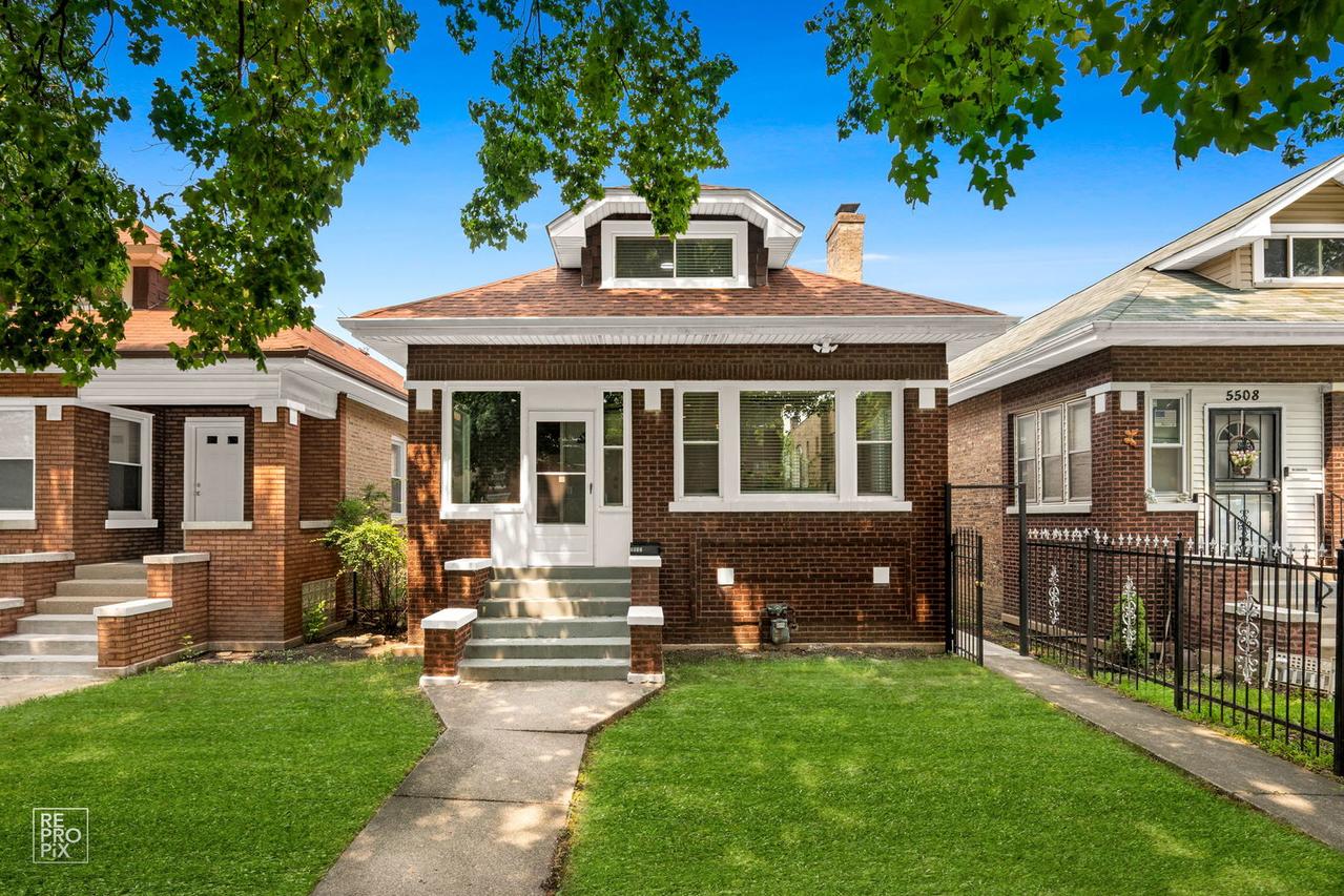 5512 W Potomac Ave., Chicago, IL 60651