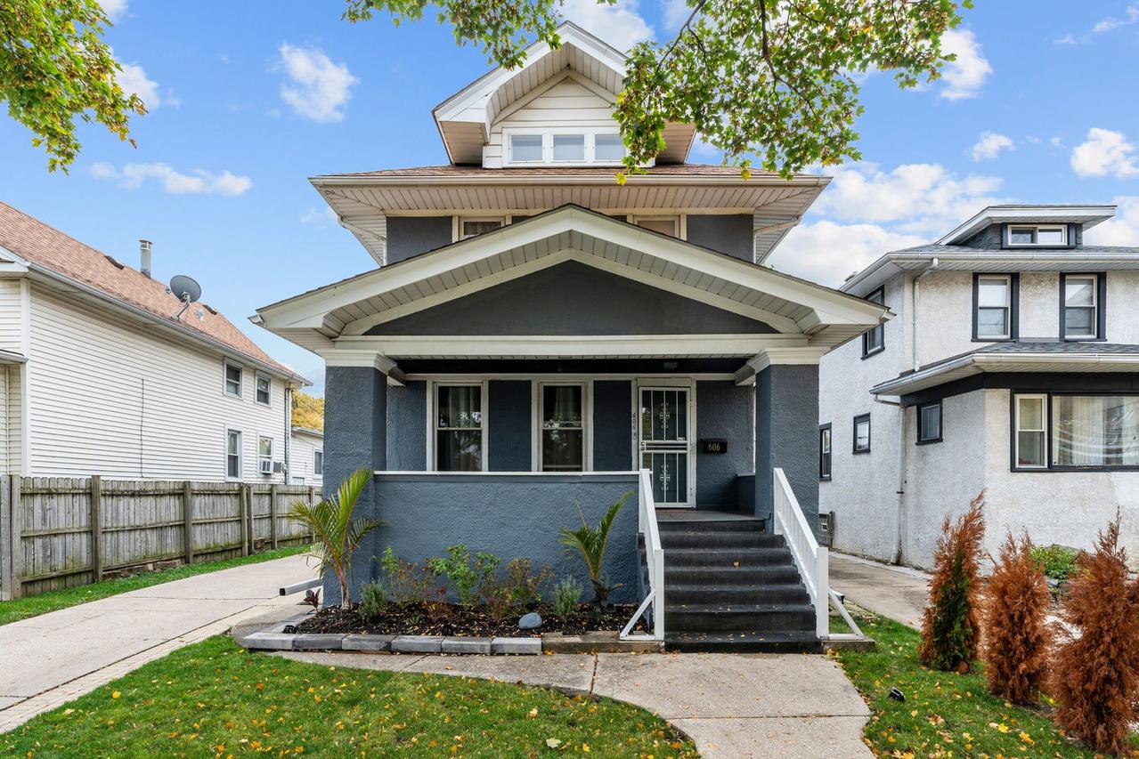 606 S 2nd Ave., Maywood, IL 60153