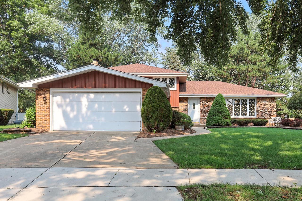 7960 W Ponderosa Ct., Orland Park, IL 60462