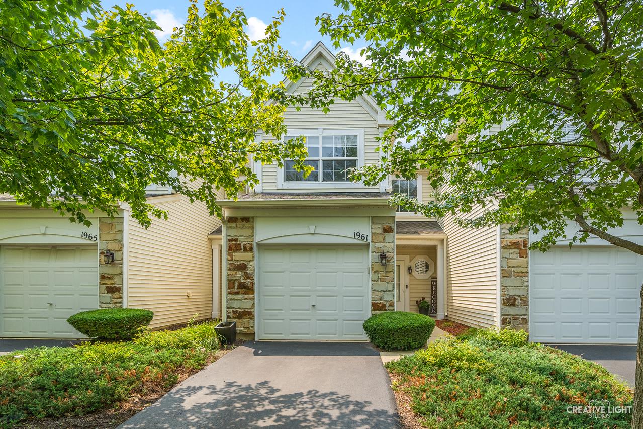 1961 Misty Ridge Ln., Aurora, IL 60503