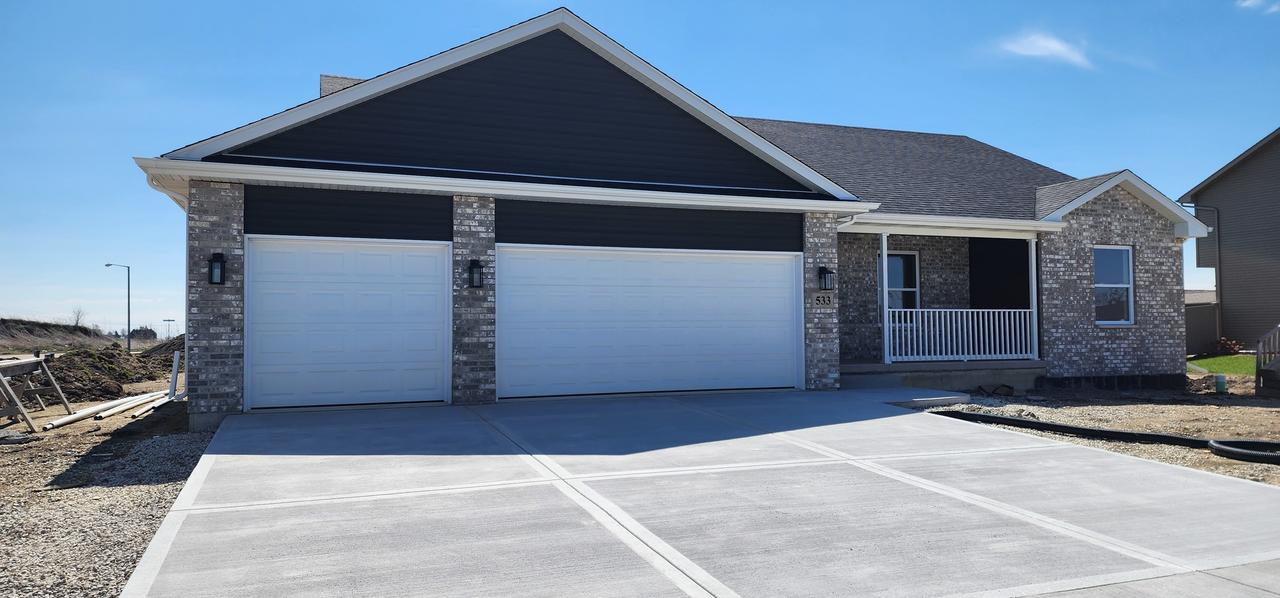 533 Carriage Ct., Dwight, IL 60420