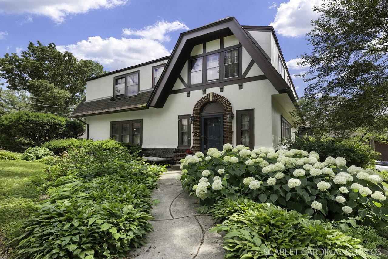 414 Whitney Ave., Joliet, IL 60435
