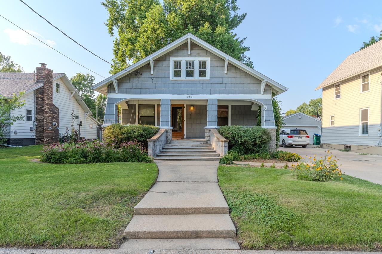 505 E 4th St., Rock Falls, IL 61071
