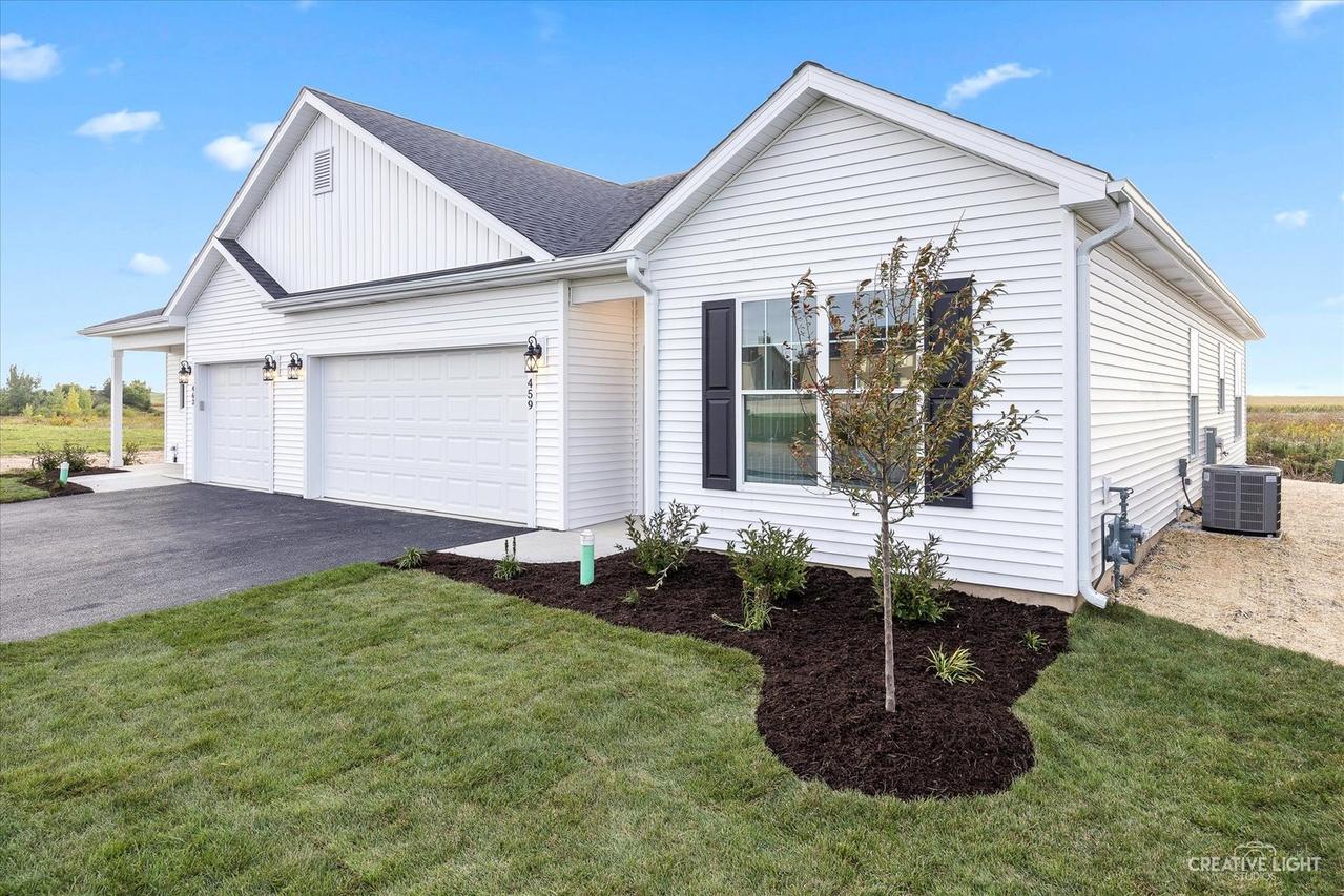 530 S Preston St., Cortland, IL 60112