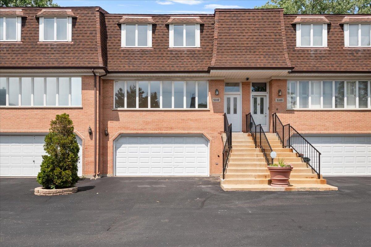 5332 Fairview Ln., Skokie, IL 60077