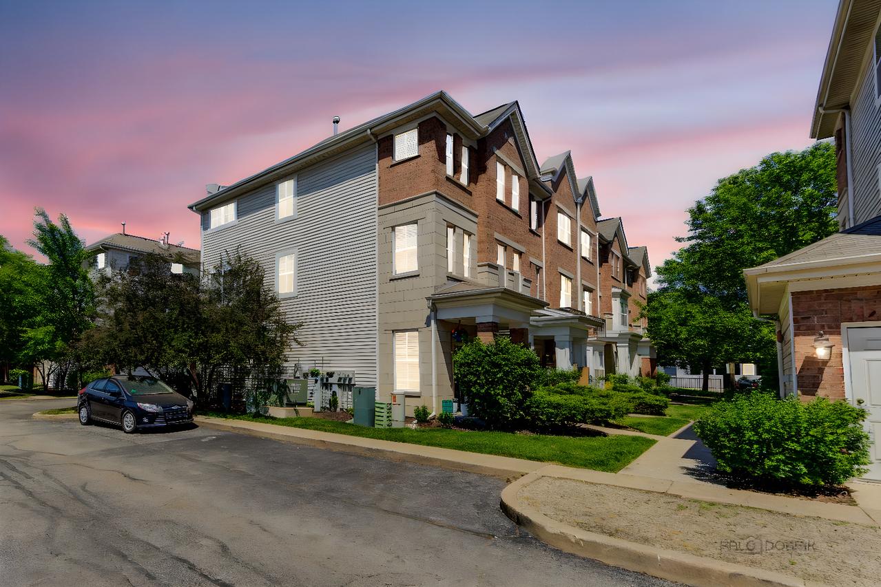 4716 N Lamon Ave., Chicago, IL 60630