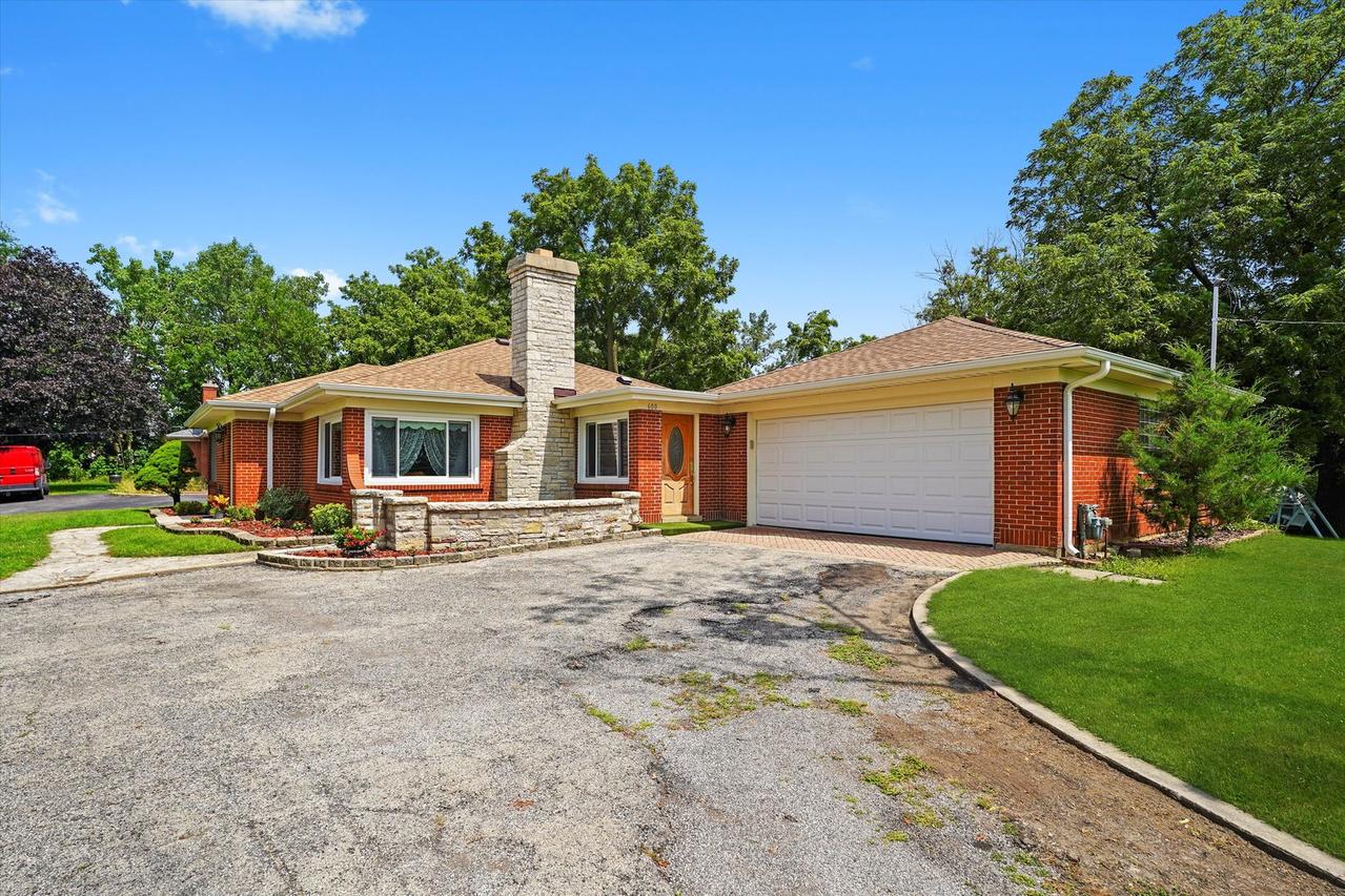 2N101 Glen Ellyn Rd., Glendale Heights, IL 60139