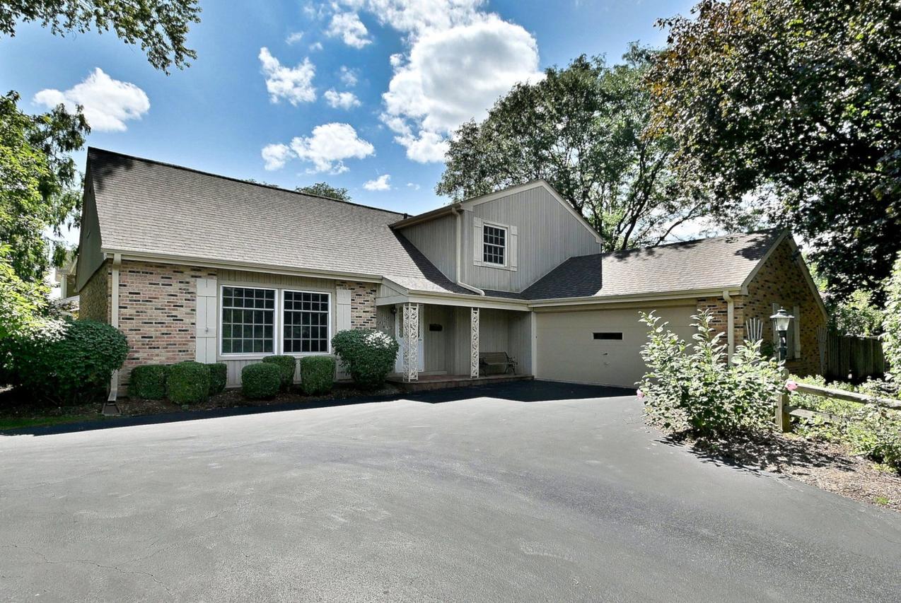 1615 E Miner St., Arlington Heights, IL 60004