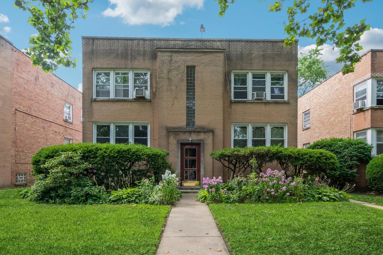 [Address Hidden by Seller], Evanston, IL 60202