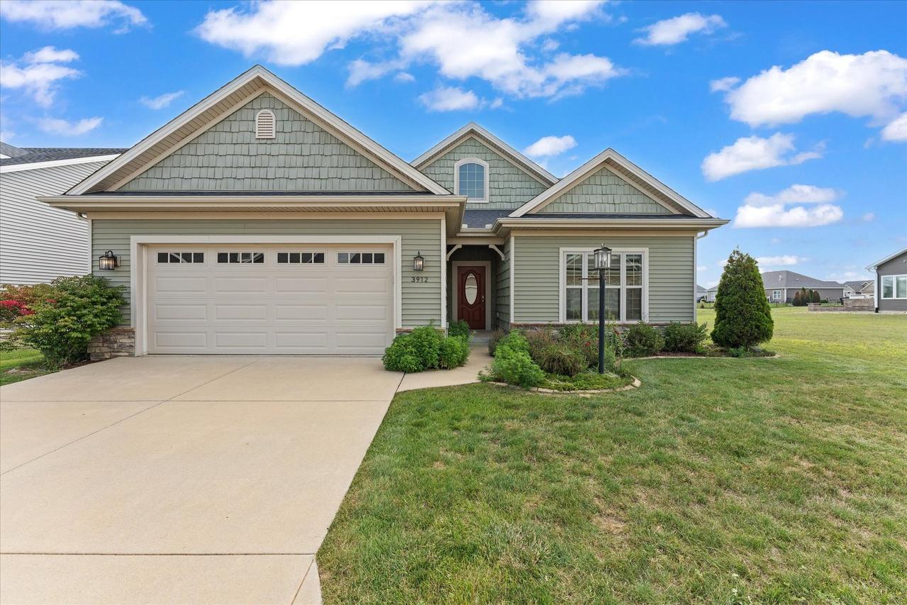 3912 Liberty Cir., Champaign, IL 61822